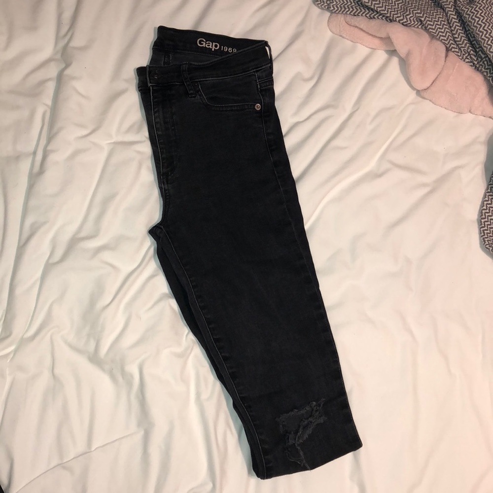 Black high waisted jeans
